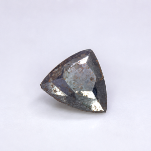3.45 ct MAGNETITE  -  RUSSIA