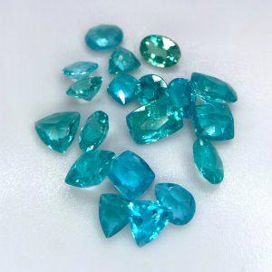 GREAT VALUE LOT 19 pcs 9.75 ct PARAIBA APATITE  -  BRAZIL