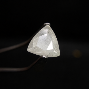 2.35 ct MONTICELLITE  -  CANADA