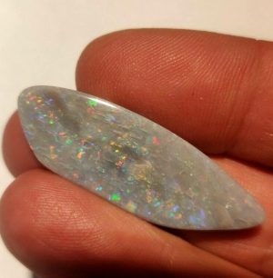 7.85 ct OPAL "THE MILKY WAY"  -  AUSTRALIA