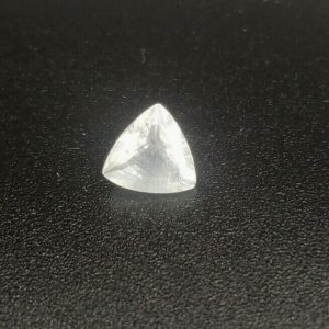 0.69 ct DATOLITE  -  RUSSIA
