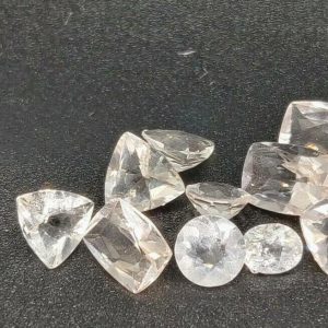 GREAT VALUE LOT 11 pc 13.50 ct COLORLESS FLUORITE  -  Switzerland