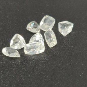 LOT 10 ct FORSTERITE  -  MYANMAR