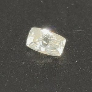 0.60 ct FORSTERITE  -  MYANMAR
