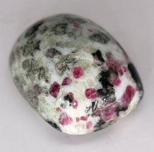 16.10 ct KAKORTOKITE  -  GREENLAND