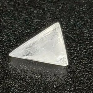 0.30 ct MONTICELLITE  -  CANADA