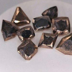 GREAT VALUE LOT 118 ct 10 pc NICKELINE  -  CANADA