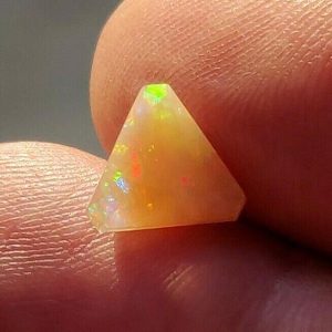 1.20 ct SPECTACULAR CONTRA LUZ WELO OPAL  -  ETHIOPIA