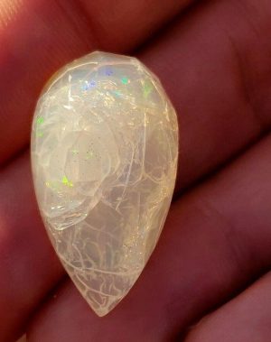 57.35 ct SPECTACULAR CONTRA LUZ WELO OPAL  -  ETHIOPIA