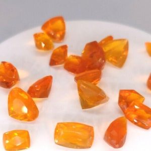 GREAT VALUE LOT 20 pcs 31.75 ct WELO OPAL  -  ETHIOPIA