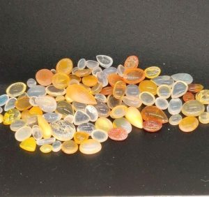 GREAT VALUE LOT 58.10 ct WELO CABS OPAL  -  ETHIOPIA