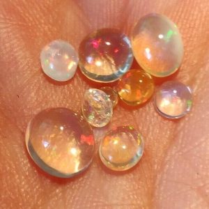 LOT 10 pc 6.07 ct MEXICAN FIRE OPAL  -  MEXICO