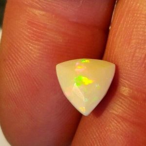 1.30 ct MEXICAN FIRE FACE UP OPAL   -  MEXICO