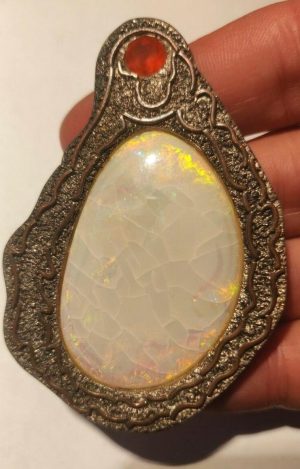 116 ct MULTICOLOR SOLID OPAL PENDANT WITH ZINCITE OPAL  -  AUSTRALIA
