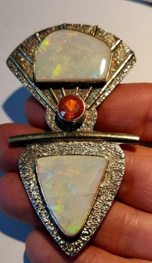 136 ct MULTICOLOR SOLID OPAL PENDANT WITH ZINCITE OPAL  -  AUSTRALIA