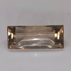 9.55 ct COLOR CHANGE PETALITE  -  MYANMAR