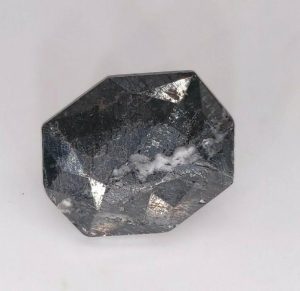 5.60 ct RAMSDELLITE  -  USA