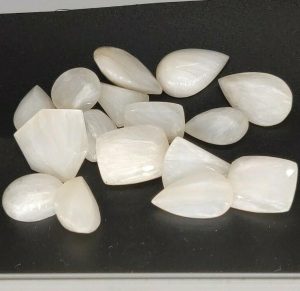 VALUE PACK 16 pc 178 ct STILBITE  -  INDIA