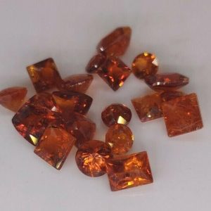 LOT 20 pc 10.85 ct BASTNAESITE  -  PAKISTAN