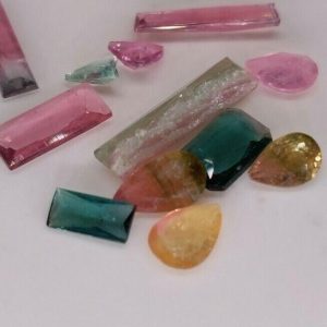 GREAT VALUE LOT 12 pcs 7.00 ct CRUZERO TOURMALINE  -  TANZANIA