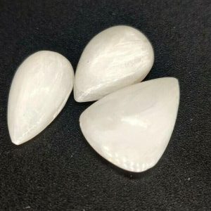 LOT 3 pc 13.95 ct YUGAWARALITE  -  INDIA