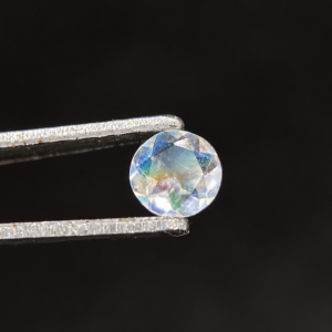 0.11 ct LABRADORITE  -  MADAGASCAR