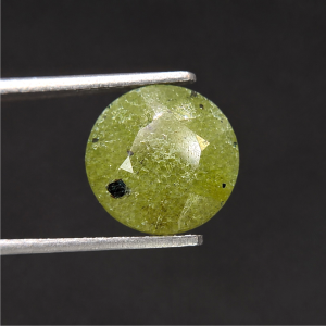 3.15 ct SERPENTINE  -  CANADA