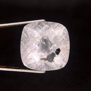 11.70 ct QUARTZ WITH DIOPSIDE  -  MADAGASCAR