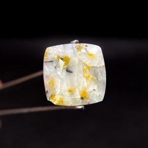 8.45 ct NORBERGITE IN DIOPSIDE  -  MADAGASCAR