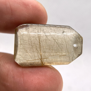 35.15 ct QUARTZ WITH RUTILE NEEDLES RUTILE  -  BRAZIL