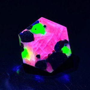 10.53 ct FRANKLINITE, WILLEMITE, ZINCITE  -  USA