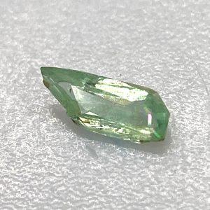0.1 ct HIDDENITE - USA