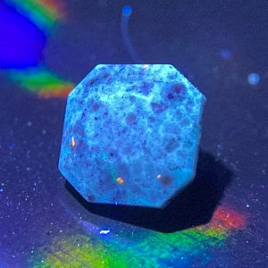 2.77 ct HYALITE OPAL - USA