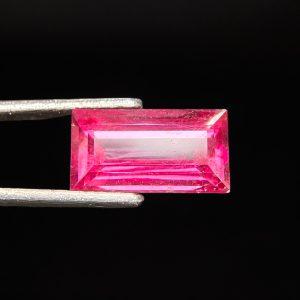 1.73 ct RUBY  -  SRI LANKA