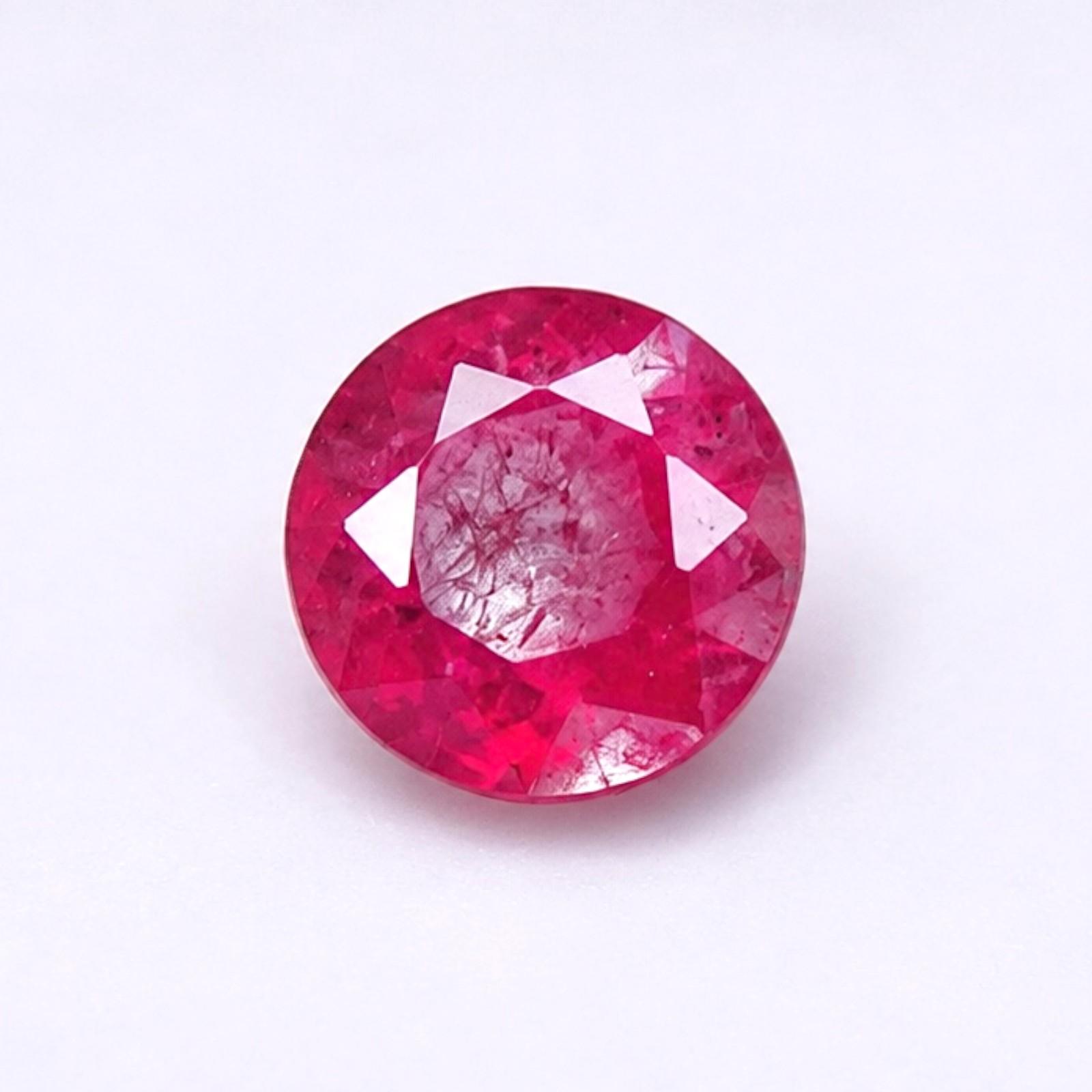 1.74 ct RUBY  -  SRI LANKA