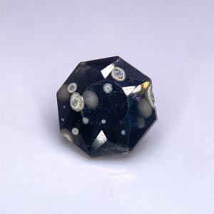 6.65 ct OBSIDIAN WITH ULVOSPINEL  -  ITALY