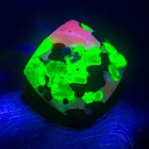 12.26 ct TriGem Franklinite Willemite Zincite - USA