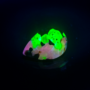4.34 ct TriGem Franklinite Willemite Zincite - USA