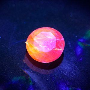 2.43 ct HACKMANITE - MYANMAR
