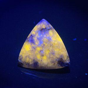 9.05 ct SCAPOLITE UV COLORCHANGE - PAKISTAN