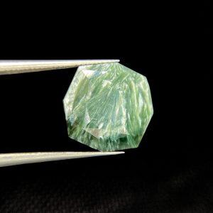 6.22 ct SERAPHINITE  -  RUSSIA