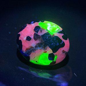7.13 ct TriGem Franklinite Willemite Zincite - USA