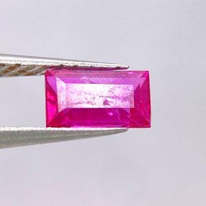 0.28 ct RUBY UV - SRI LANKA