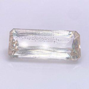 11.99 ct SCAPOLITE - MYANMAR - CERTIFIED - Pink UV CC