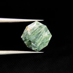 7.22 ct SERAPHINITE  -  RUSSIA